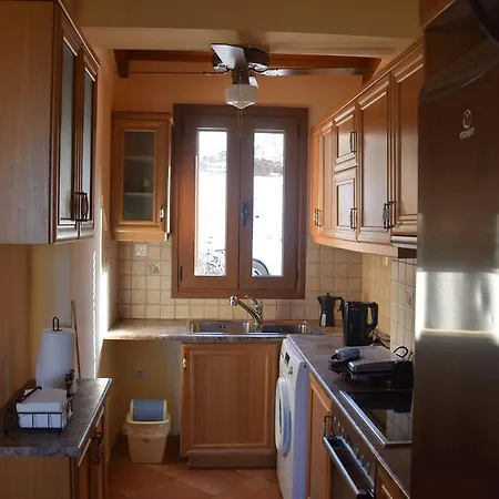 Sunrise Seaside Family Maisonette