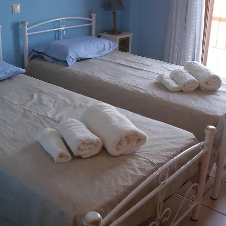 Sunrise Seaside Family Maisonette *